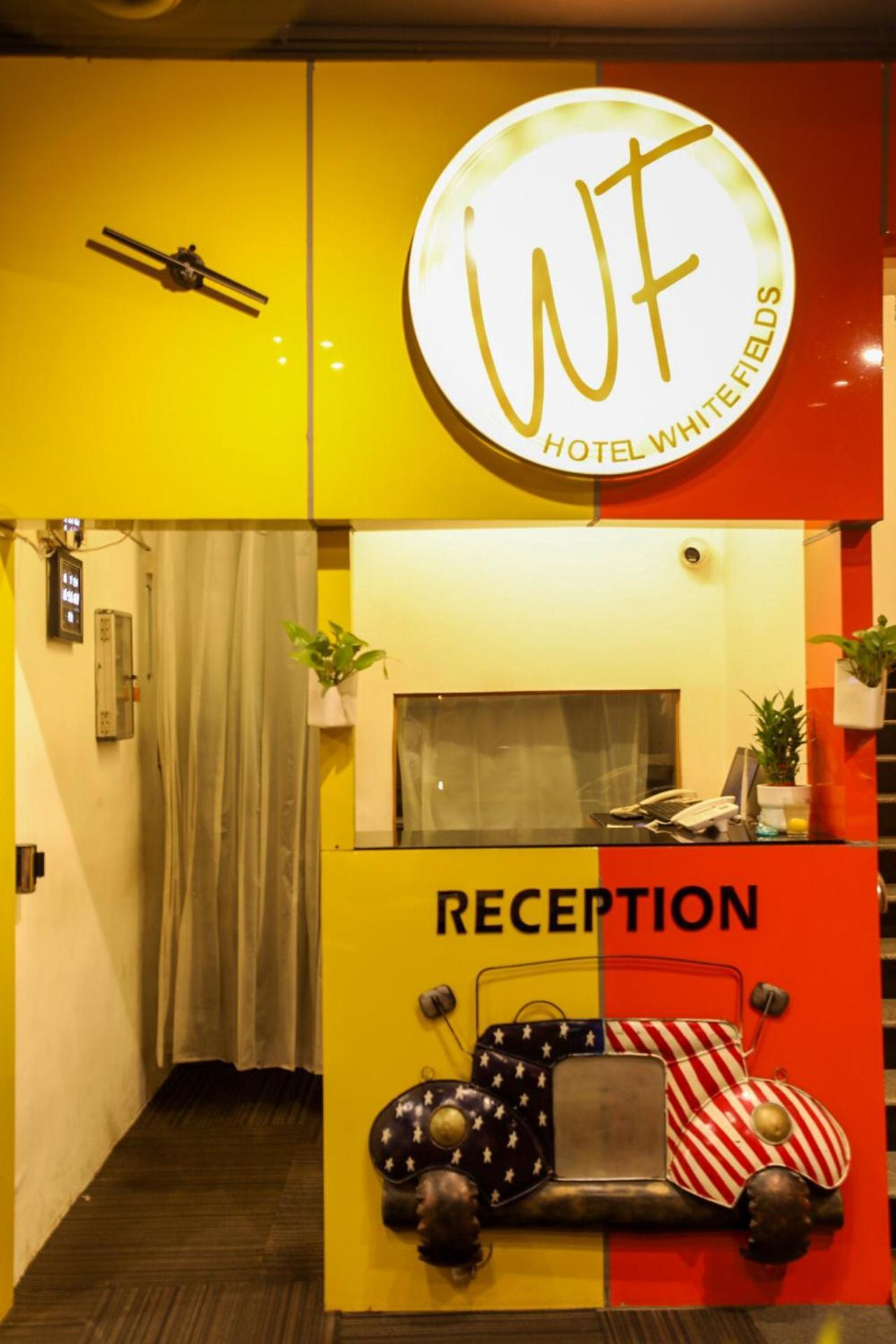 Hotel White Fields Hitec City, Хидерабад Екстериор снимка